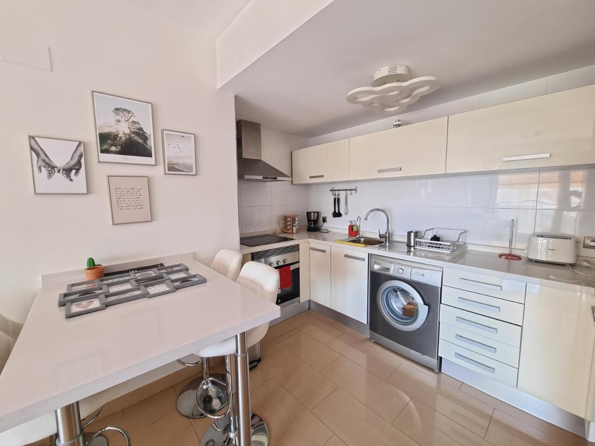 Apartamento Con Vistas Al Mar Alicante Luaran gambar