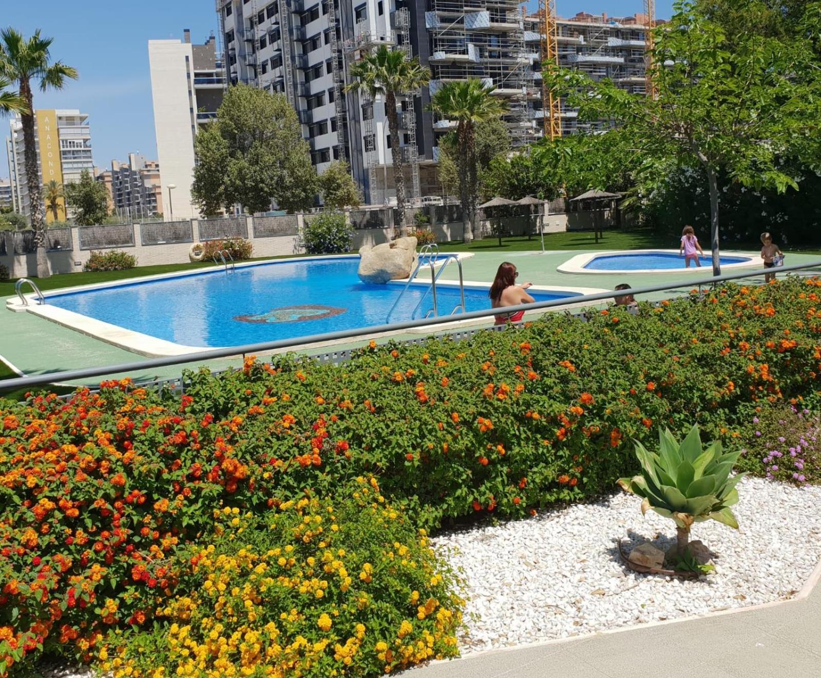 Apartamento Con Vistas Al Mar Alicante Luaran gambar